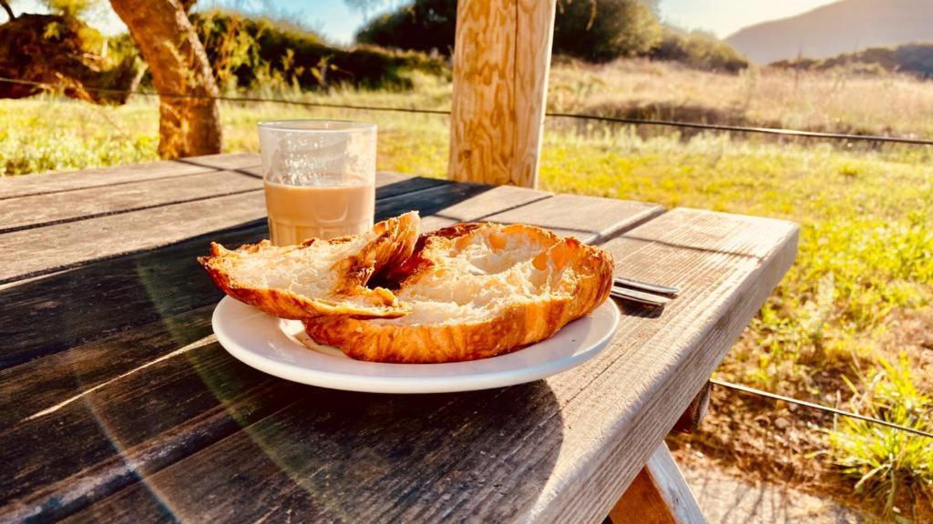 Hostal De Berria Santoña エクステリア 写真