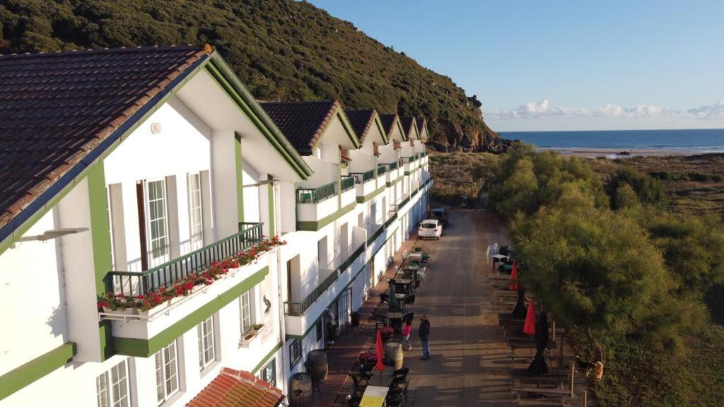 Hostal De Berria Santoña エクステリア 写真