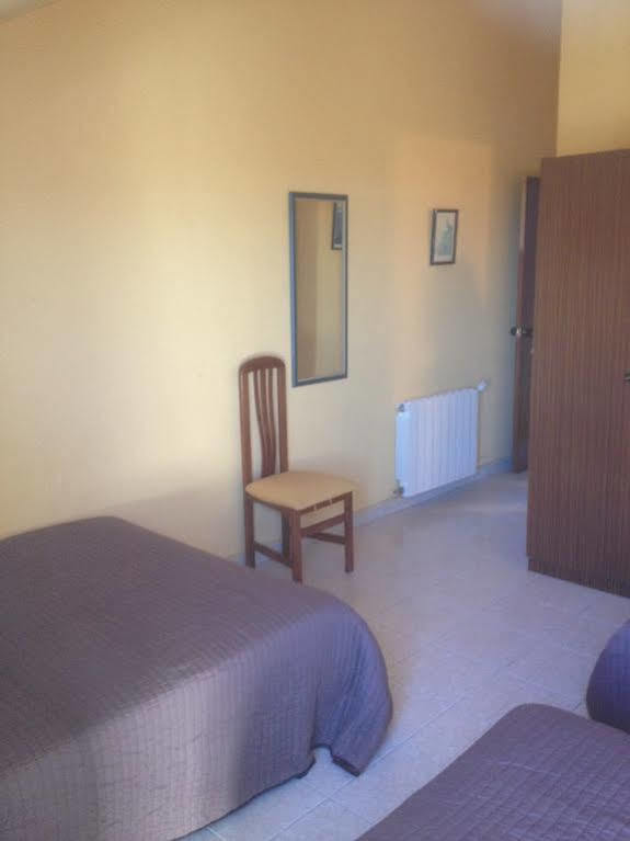 Hostal De Berria Santoña エクステリア 写真